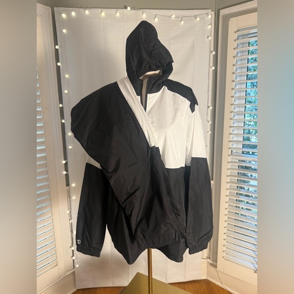 Holloway Other - Holloway Black White Hooded Windbreaker Jacket & Pants Set XL NWT